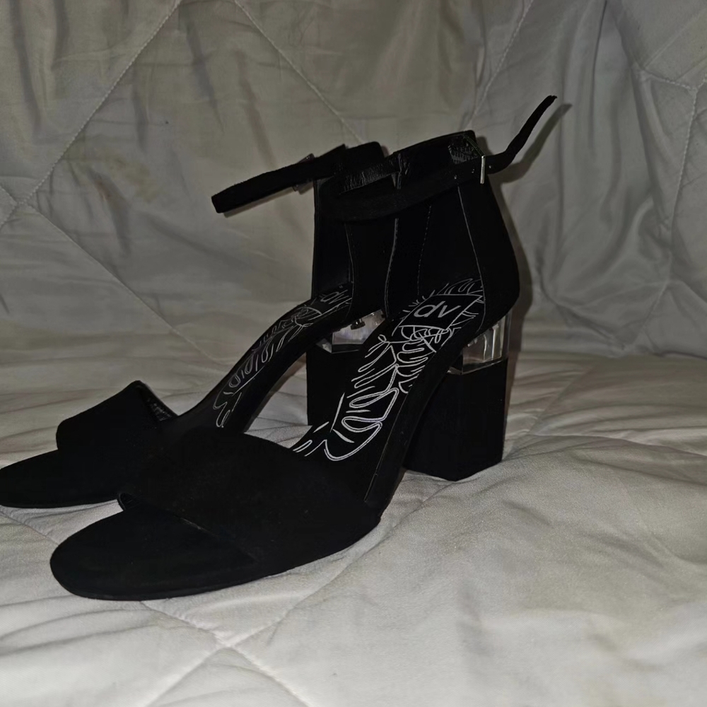 Black heels with crystal heel